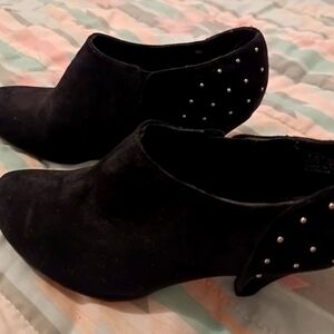 George heeled shoe size 9